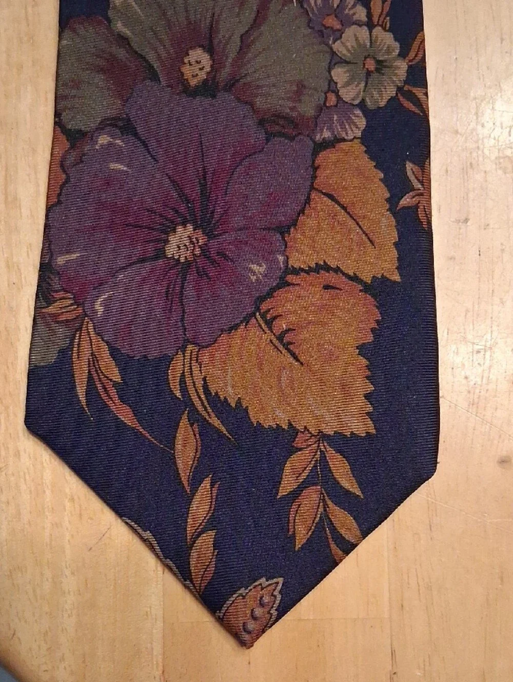 Ralph Lauren 100% silk